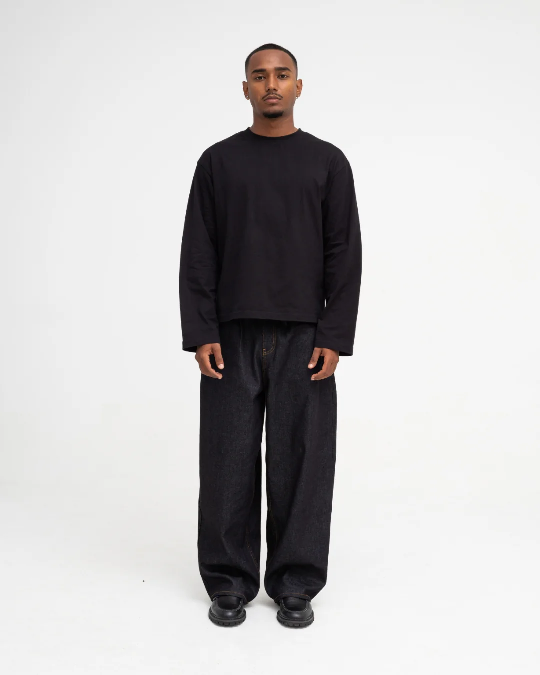Long Sleeve Tee (Black) - Image 2